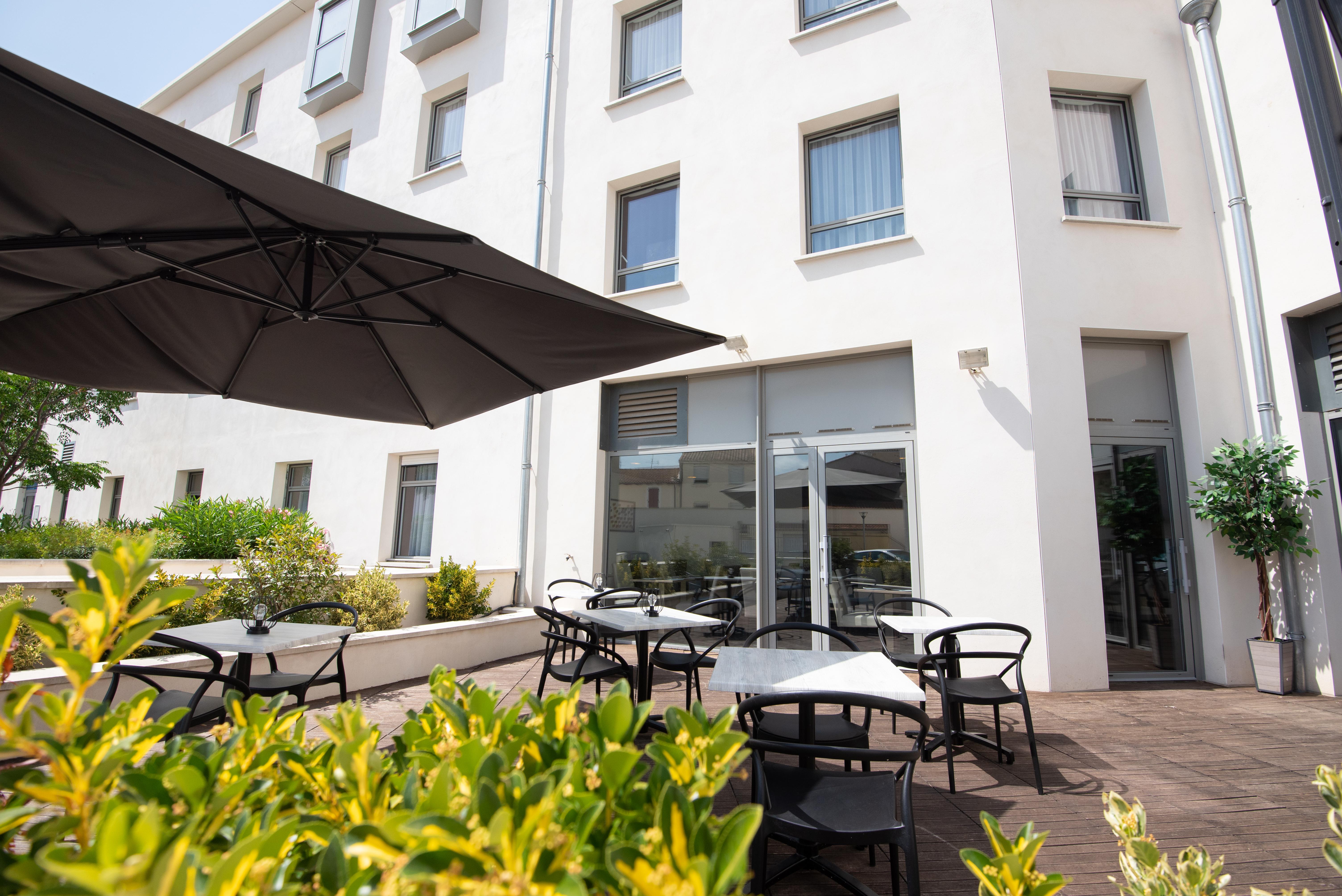 Zenitude Hotel-Residences Narbonne Centre Exterior foto